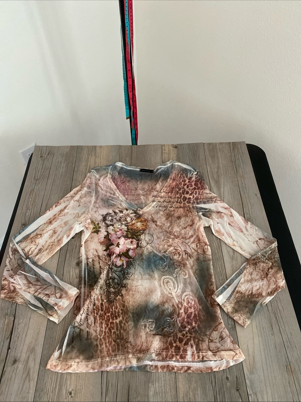 David Cline Women’s V Neck Sheer Mesh Floral Top Blouse Made In USA XL